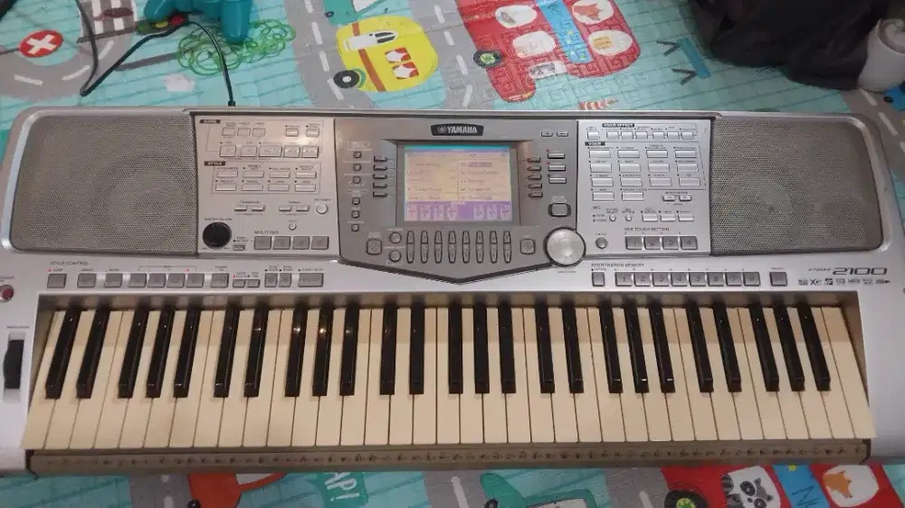 Keyboard organ piano yamaha psr 2100
