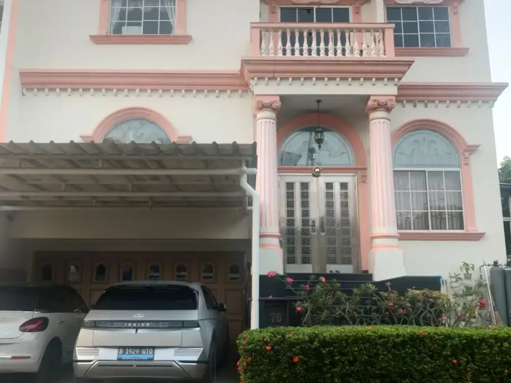 Dijual Rumah Cluster Flamboyan Damar Golf PIK uk 234m2 Hoek Jakut