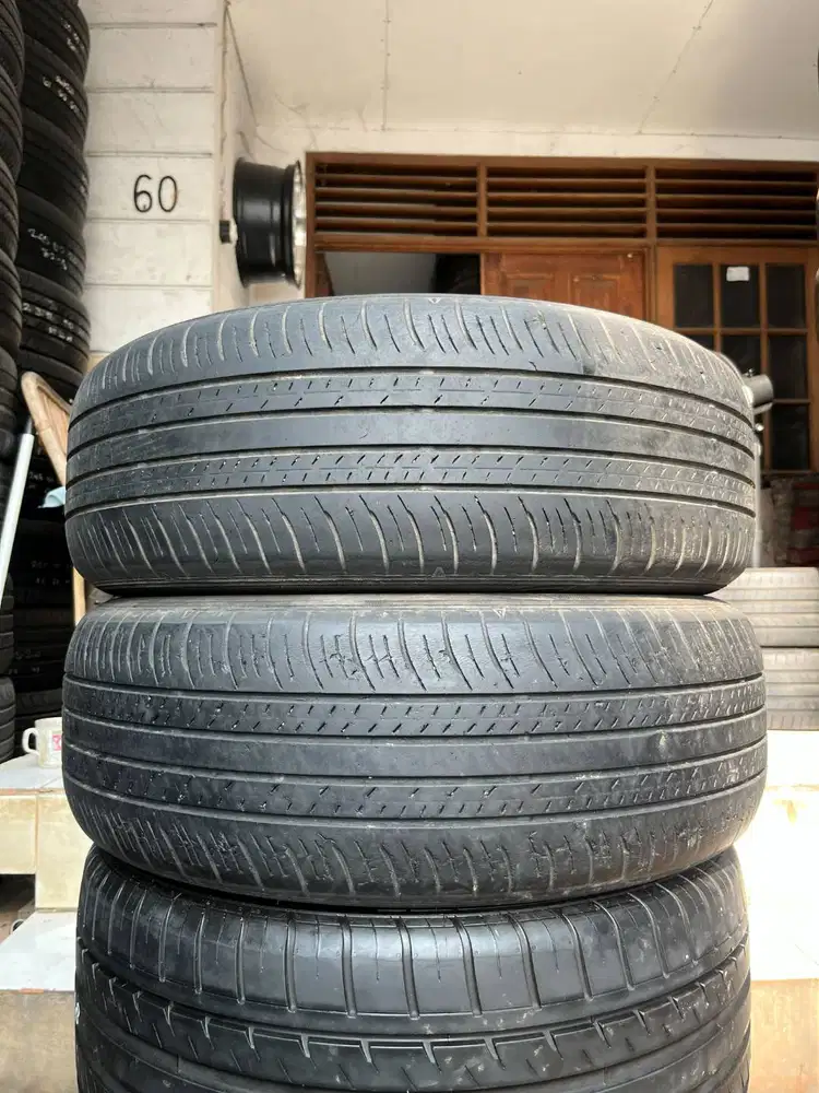 Ban Dunlop Enasave EC300+ 215 60 r17 2Pcs