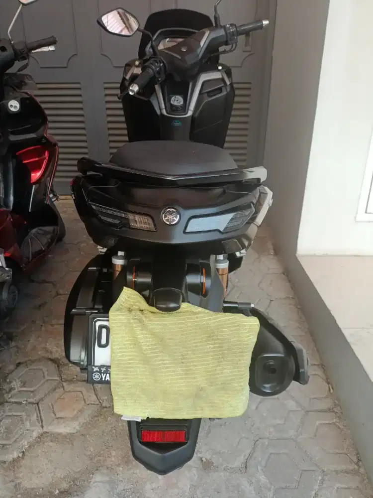 Nmax neo hitam 2024 akhir tangan 1 dari baru km9rb