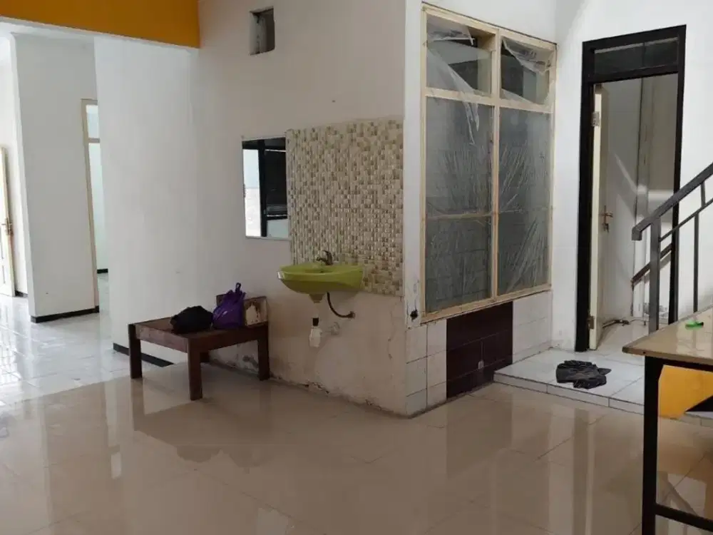 Rumah Rungkut Mapan , PLN 1300 W