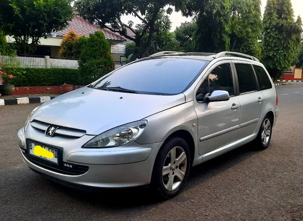 Peugeot 307 sw thn 2003 kondusi istimewa