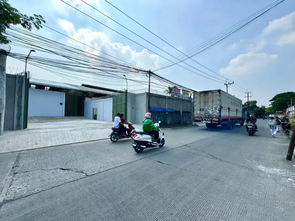 Sewa Gudang Bersih dan Baru Renovasi Kaliangke Cengkareng