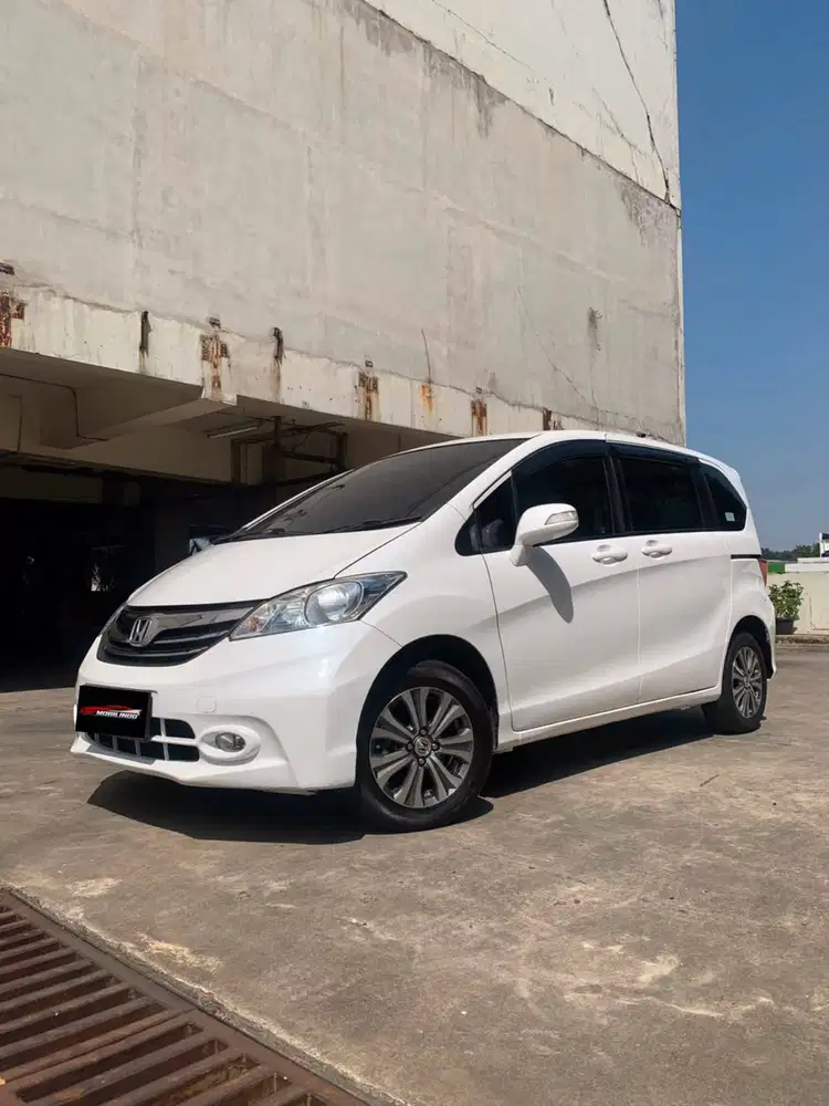 Honda Freed PSD 1.5 2013
