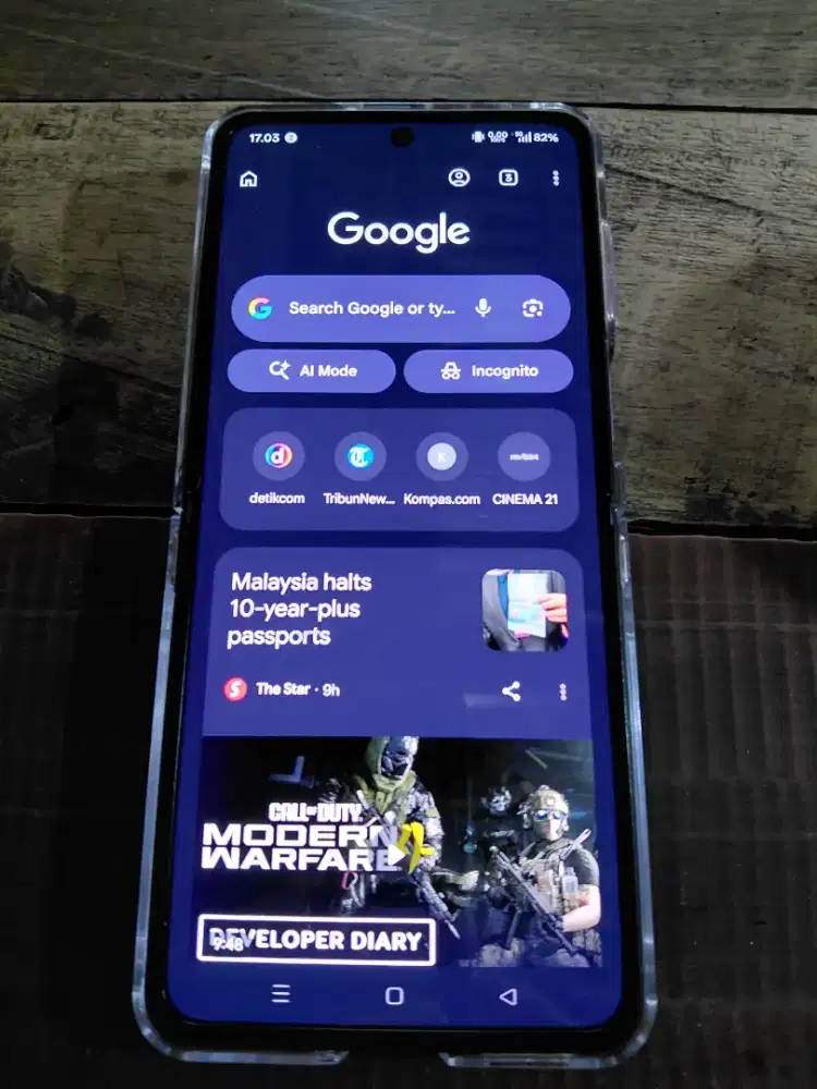 Oppo N2 Flip Warna Ungu