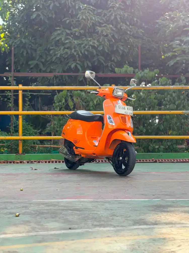 JUAL CEPAT PIAGGIO VESPA S 150 2V TAHUN 2012 PERFECT CONDITION