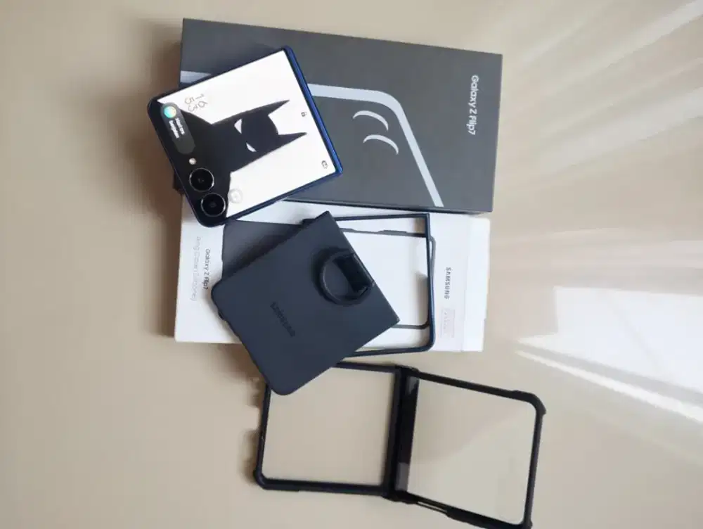 Samsung Galaxy Z Flip7
