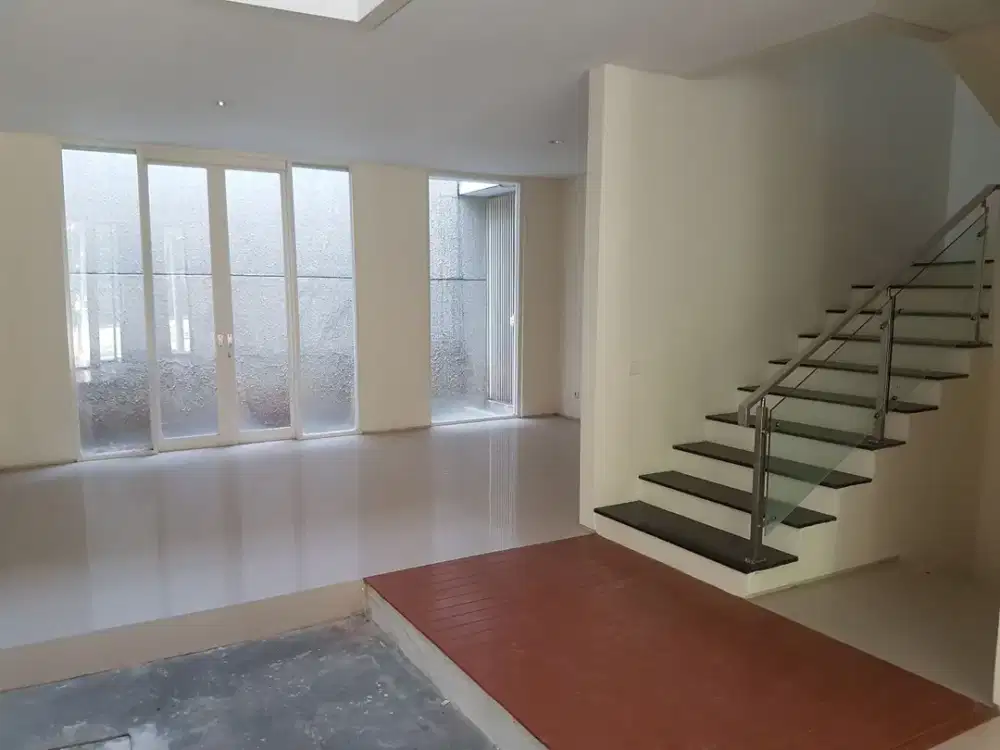 Rumah Dijual Disewakan di Royal Residence Harga Murah Dekat Citraland Surabaya Barat Jual Sewa Kontrakan Tahunan Perumahan Mewah Subsidi Per 2026