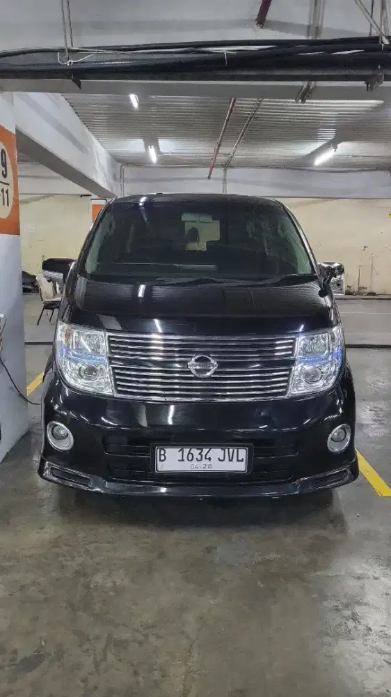 Nissan elgrand 2.5 tahun 2008 at