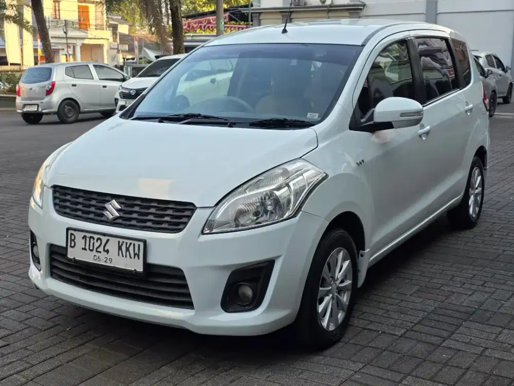 Suzuki Ertiga GL maual 2012