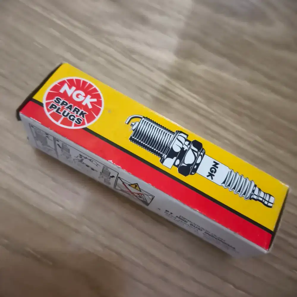 Busi NGK Motor Bebek Honda Yamaha