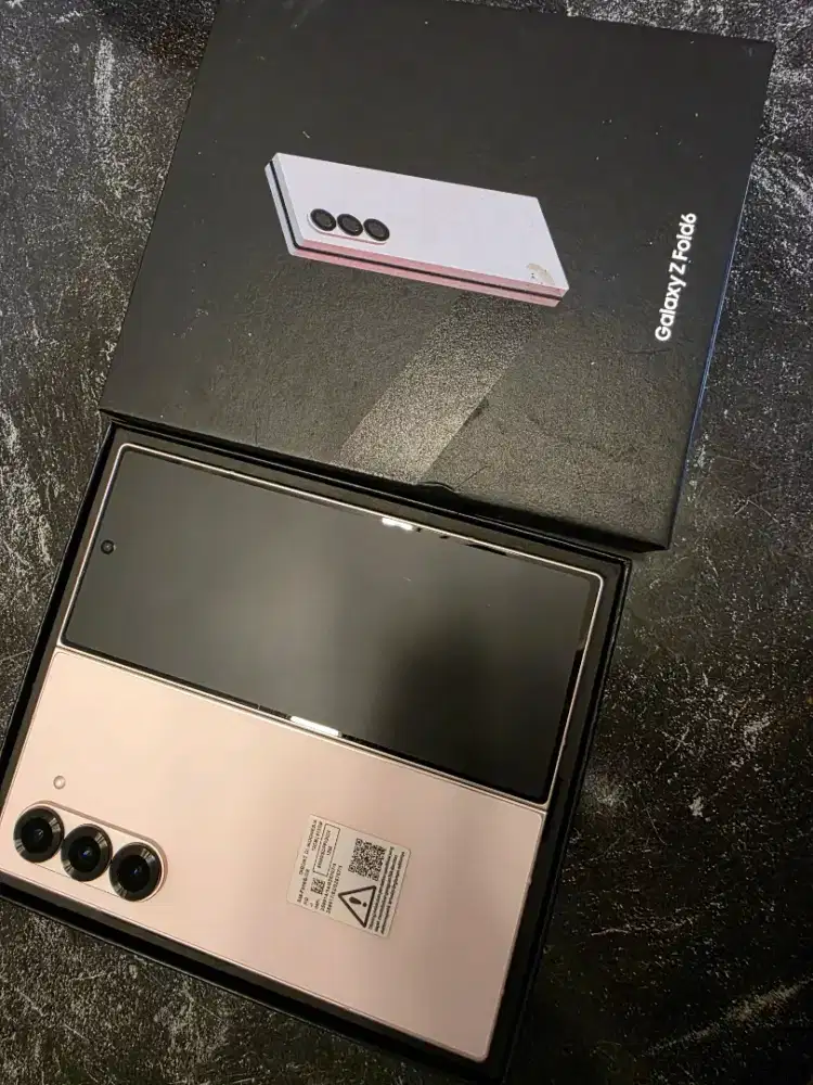 Samsung z fold 6 512gb SEIN lengkap original mulus no minus