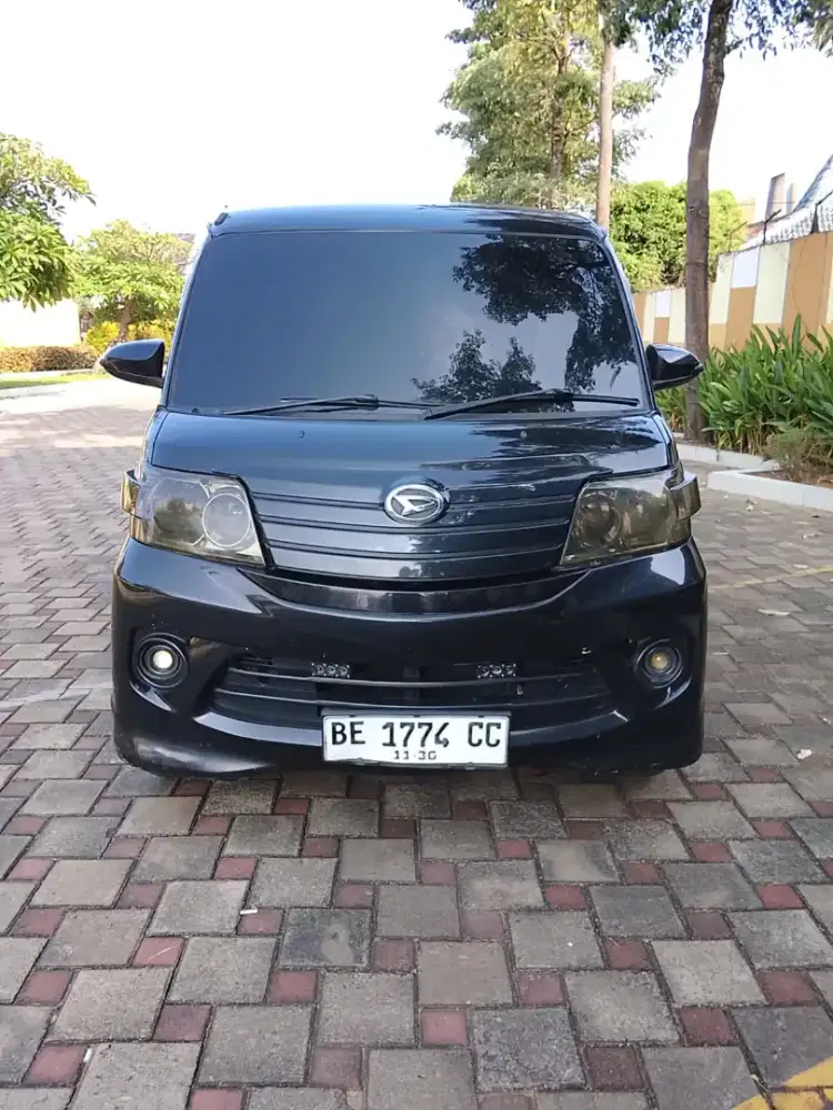 Daihatsu Luxio Tipe D Manual Tahun 2015
