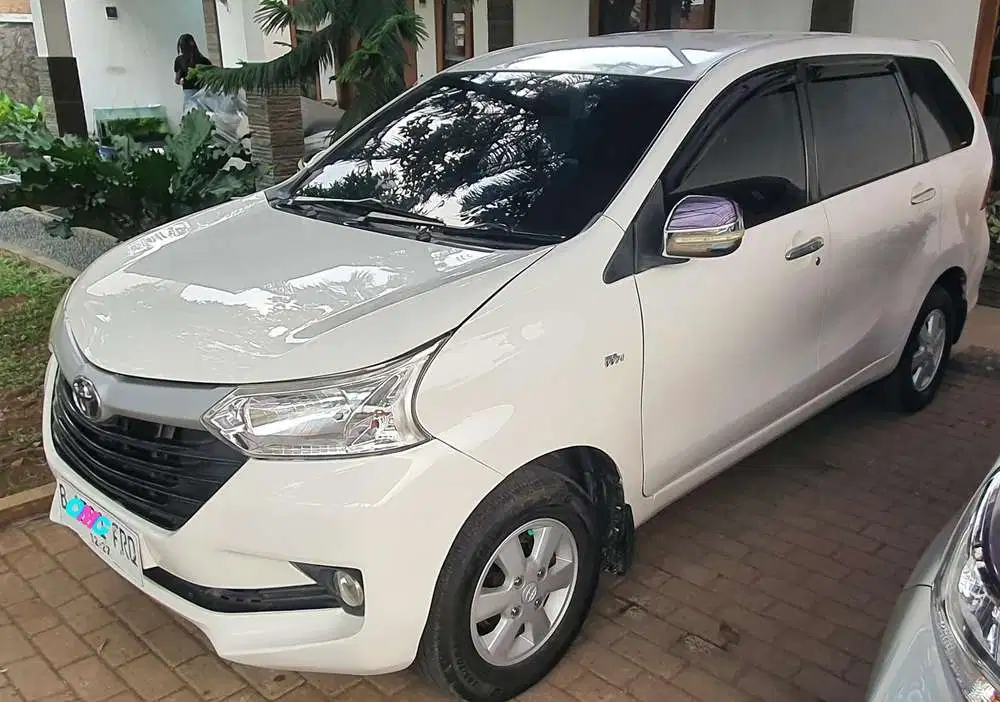 Toyota Avanza Matic 2016