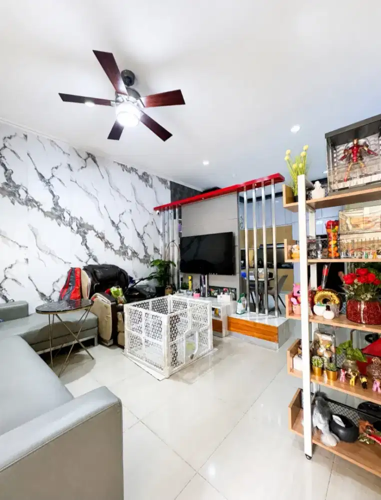 IP3165: Rumah Furnished Kavling Polri Jelambar