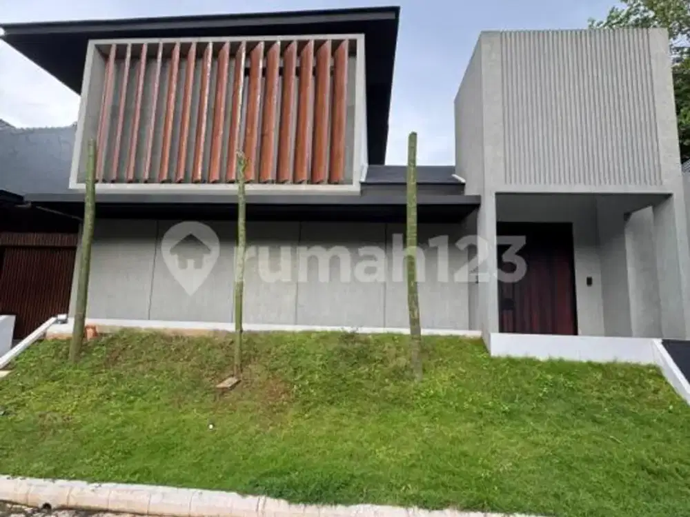 Rumah dengan Desain Modern Siap Huni di Puri Bintaro