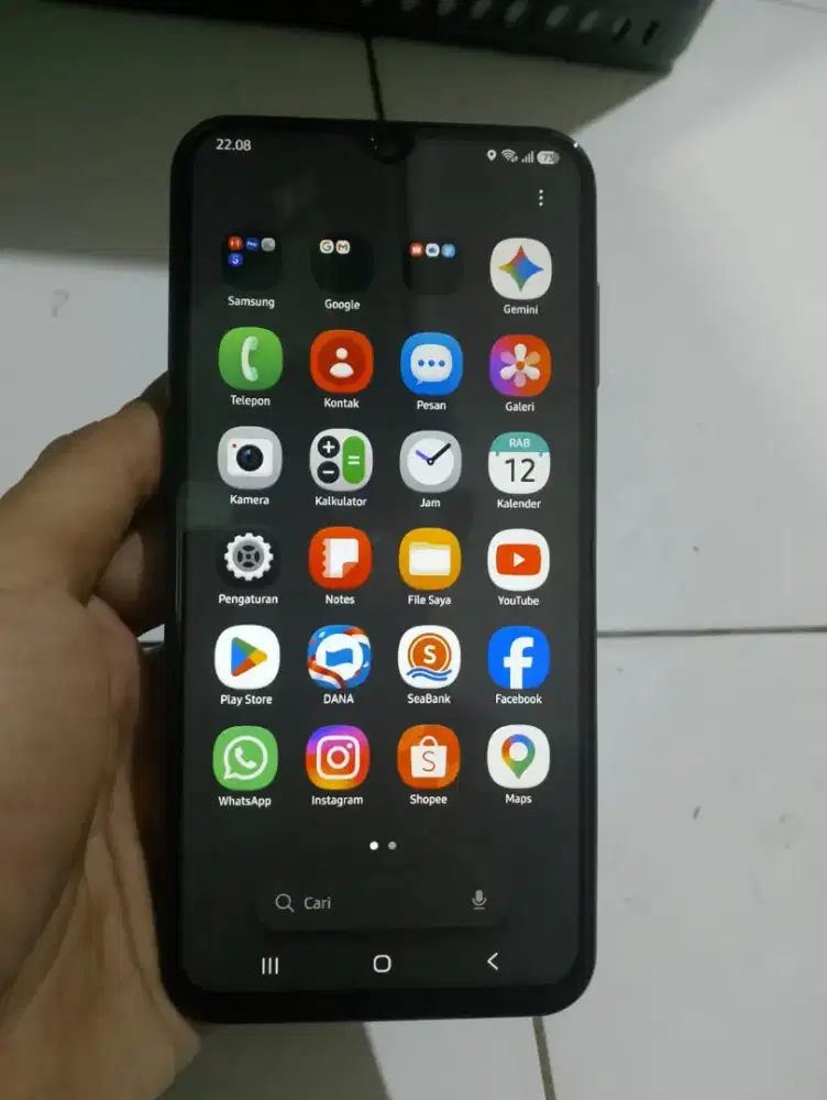 Samsung A15 8+8+128gb