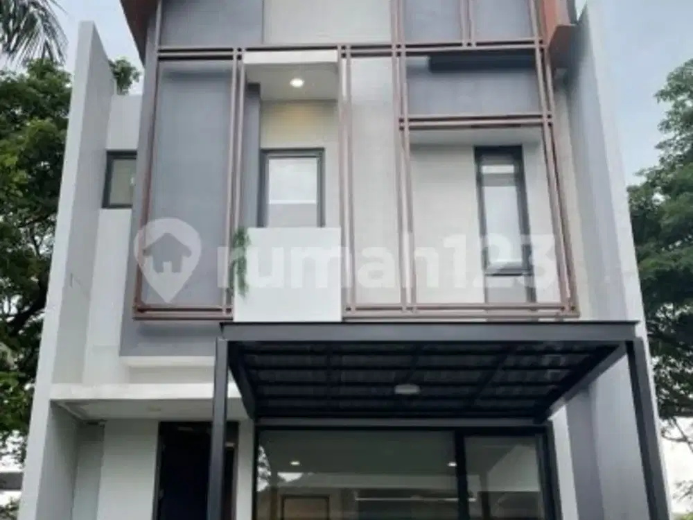 Dijual Rumah di Yuthica Bsd City Lokasi Sangat Strategis