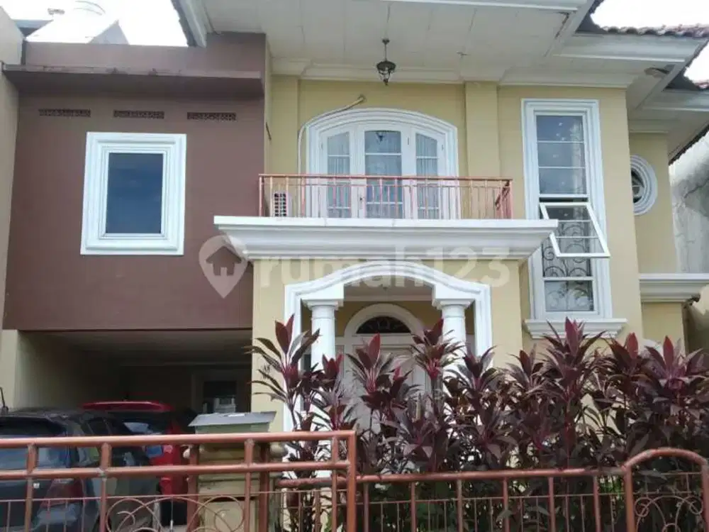 Dijual Rumah 2 Lantai SHM Lokasi Strategis di Bsd Puspita Loka