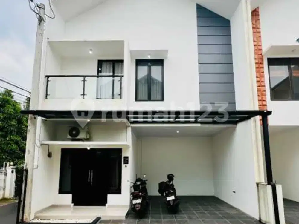 Rumah Siap Huni 2 Lantai Full Furnish Casa 9 Cilandak Jakarta Selatan