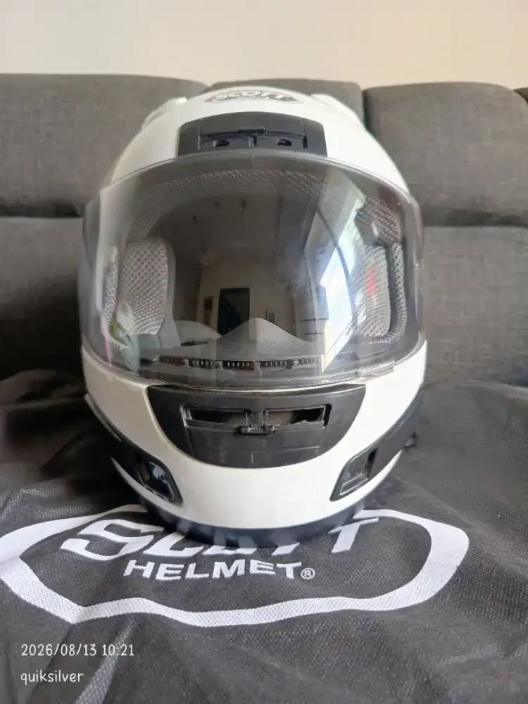 Helm Scott Size M Like New Net