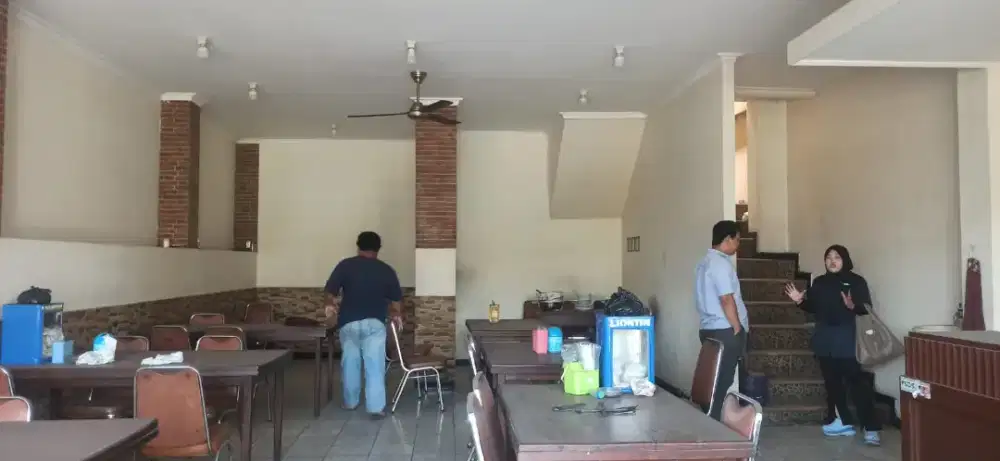 Murah dijual ruko siap pakai BU wr supratman raya semarang barat