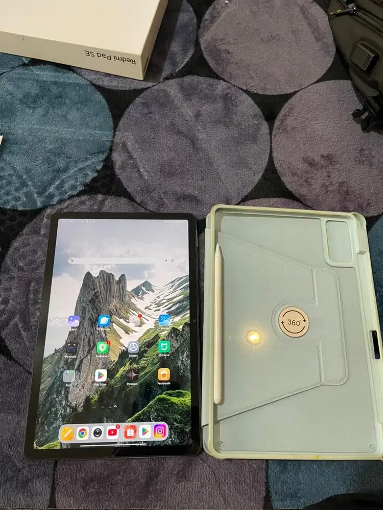 Redmi Pad SE 4/128 GB warna Tosca plus Case dan Stylus pen