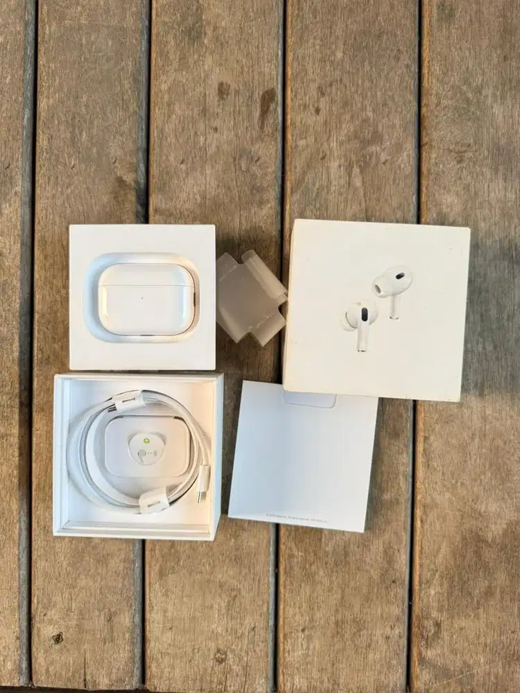 Airpods pro gen 2 type C 100% original