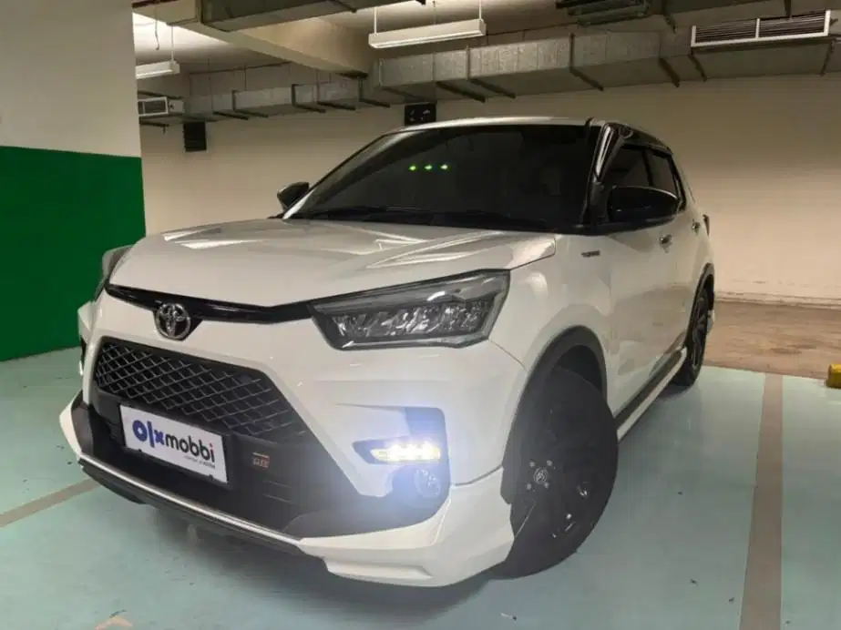 LOW DP Toyota Raize 1.0 Turbo GR Sport Bensin-AT 2022 HFT
