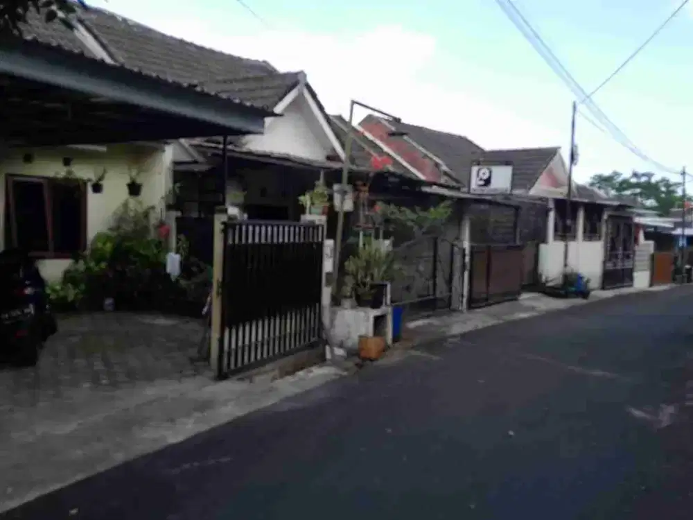 Dijual murah rumah 2KT Siap Huni, Halaman Luas di Wedomartani, Ngemplak, timur SMK Budi Mulia 2