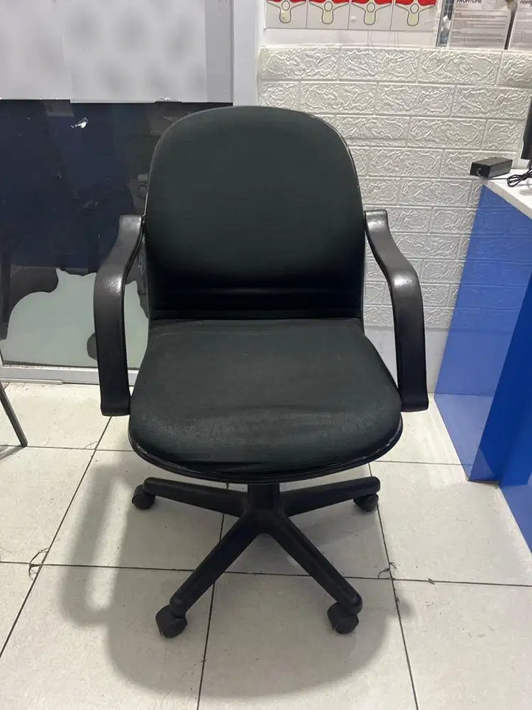 Kursi kantor kursi konputer