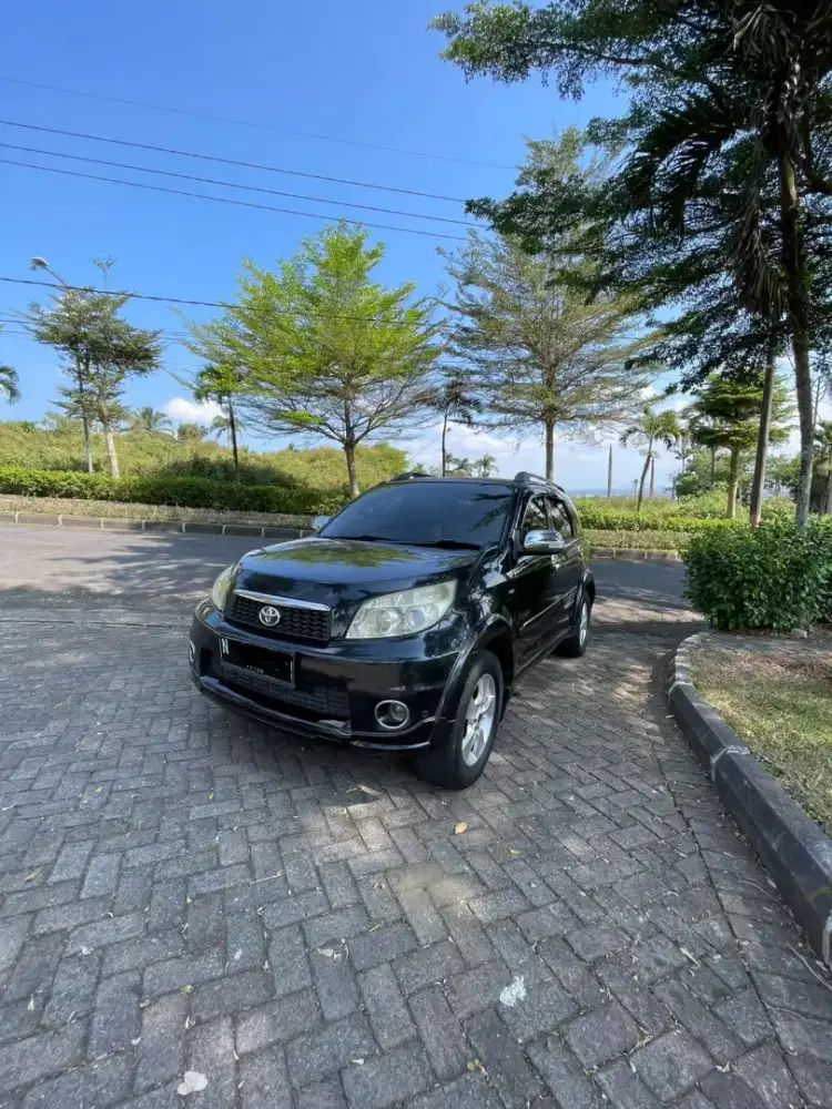 Rush S 2011 A/T pmk pribadi