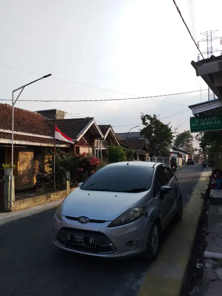 Ford Fiesta S 1.6 AT 2011
Mesin dan kaki2 aman