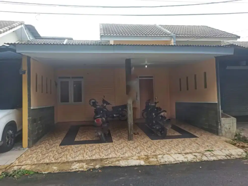 Dijual rumah luas murah bundaran 3 citra raya Cikupa Tangerang