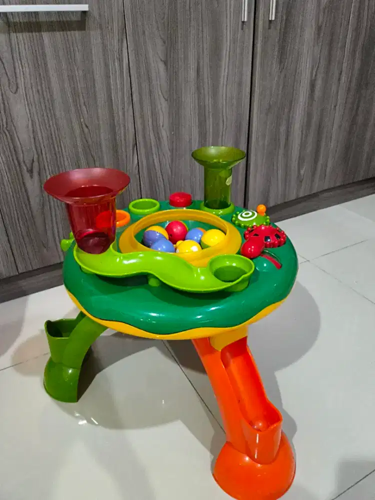 Ball Pit Table Playset Bekas Mulus