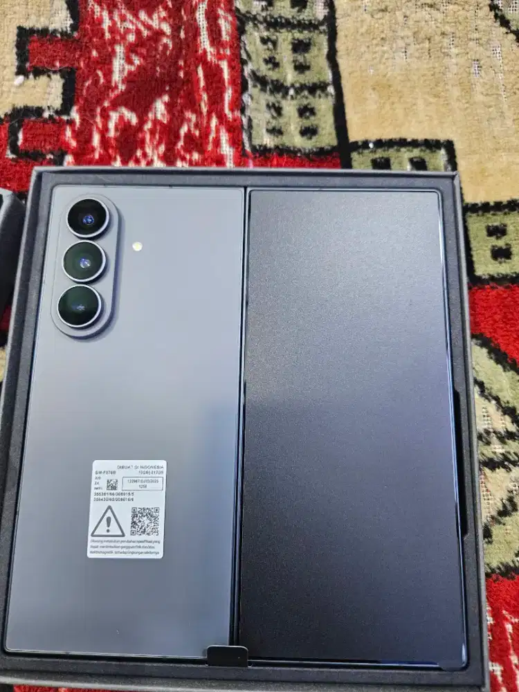 FOLD 8 ULTRA 512GB BARU
