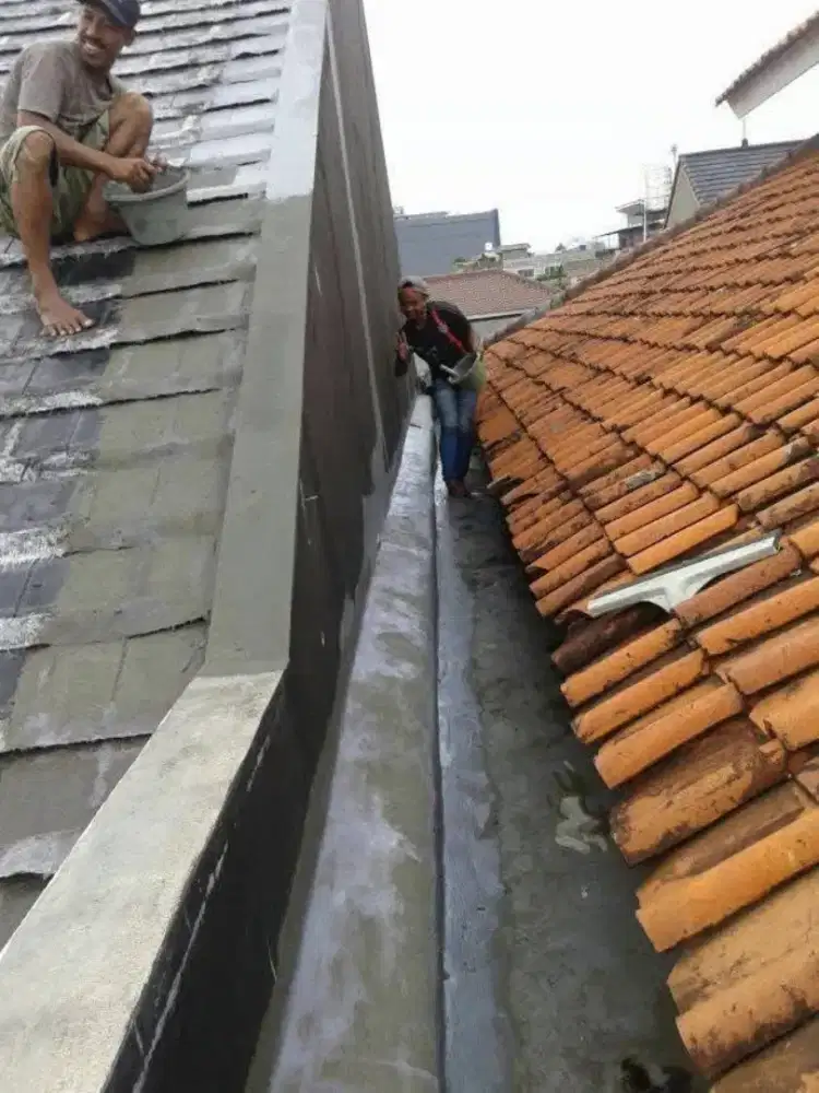 Tukang atap bocor ganti atap rumah renopasi