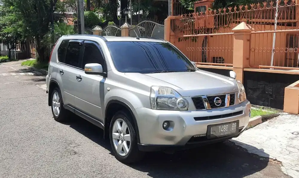 Nissan Xtrail automatic th 2008