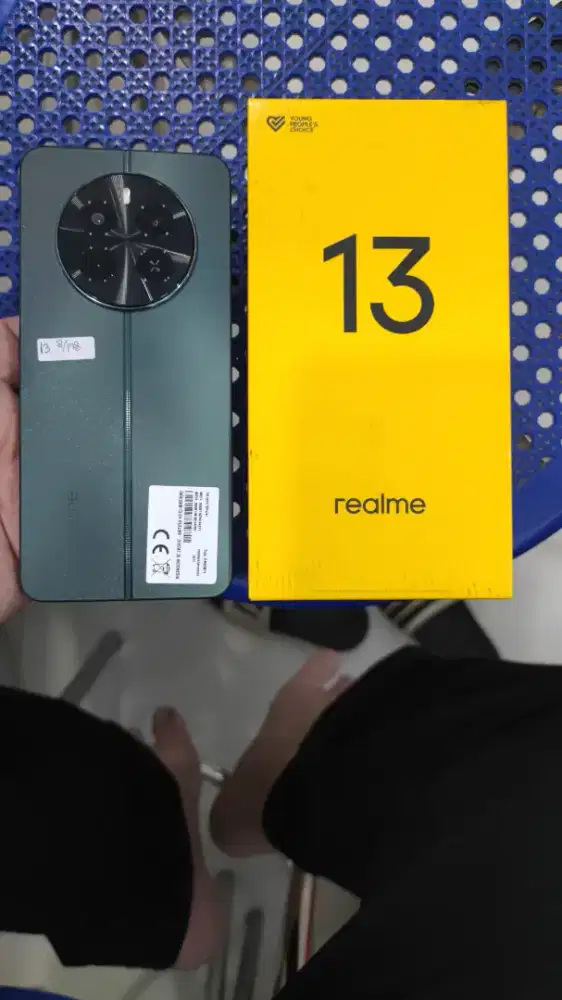 Realme 13 ram 8+8/128gb lengkap