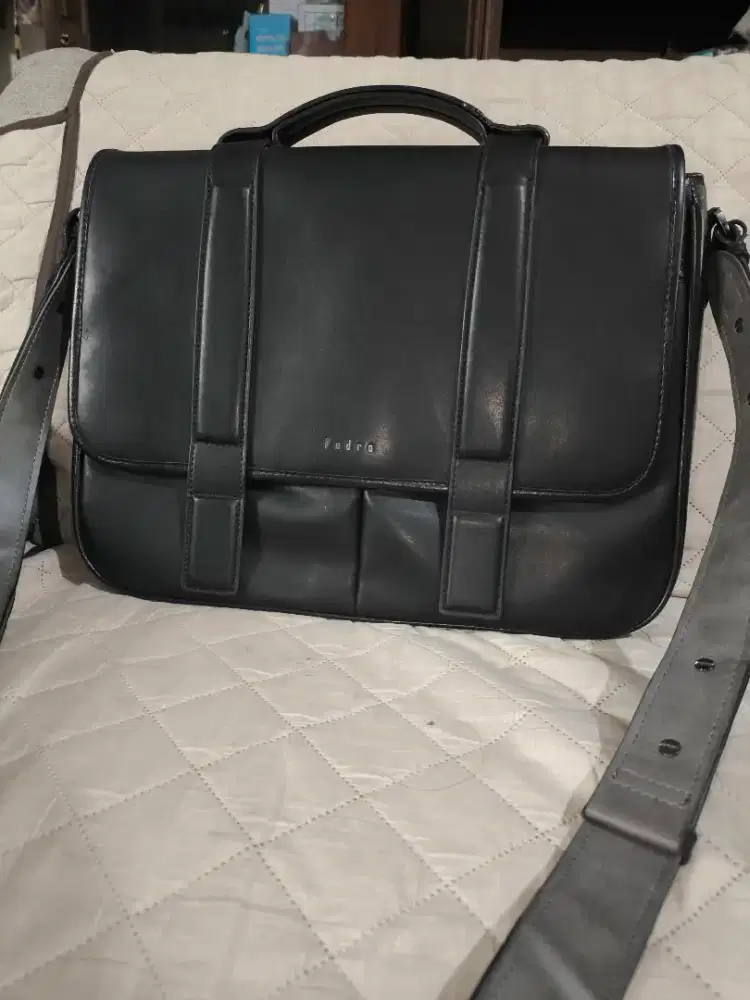 Tas Kerja Pria Pedro Original – New, Belum Pernah Dipakai