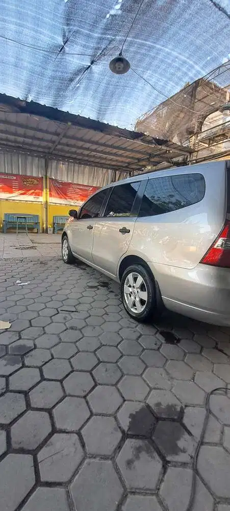 Nissan Grand livina 2008 Bensin