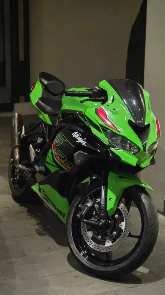 Kawasaki ZX25RR