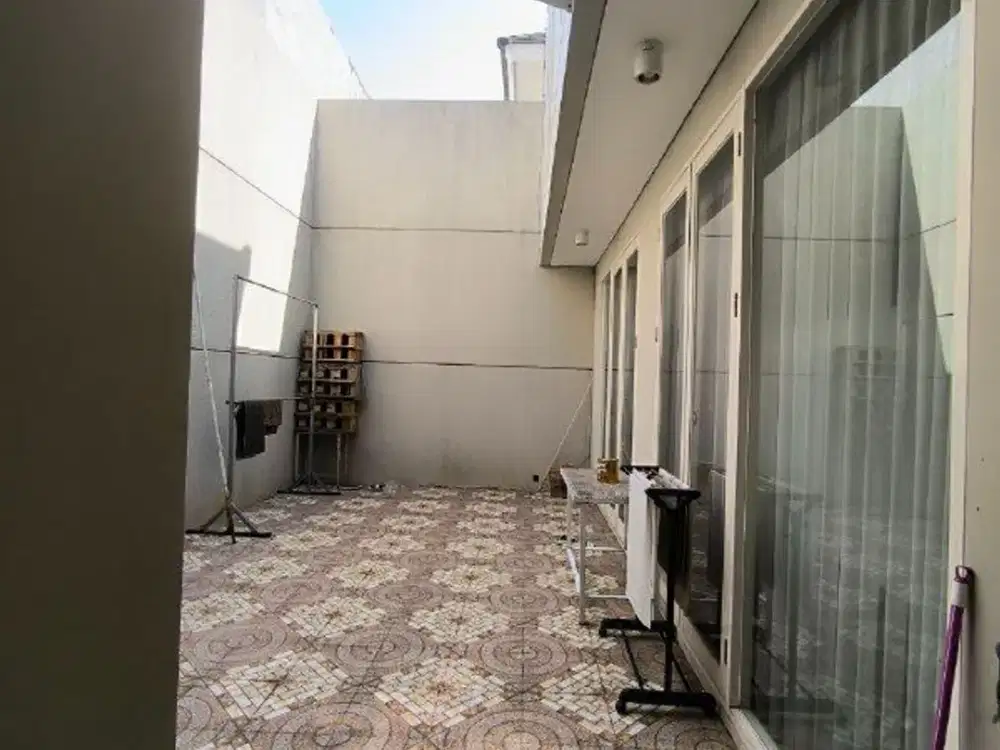 Rumah di Citraland Utama Cluster Buona Vista - Water Heater Solahart (Setiap Kamar Mandi) 6 Unit AC Kitchen Set