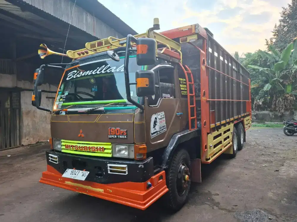 MITSUBISHI FUSO TRONTON THN 1993