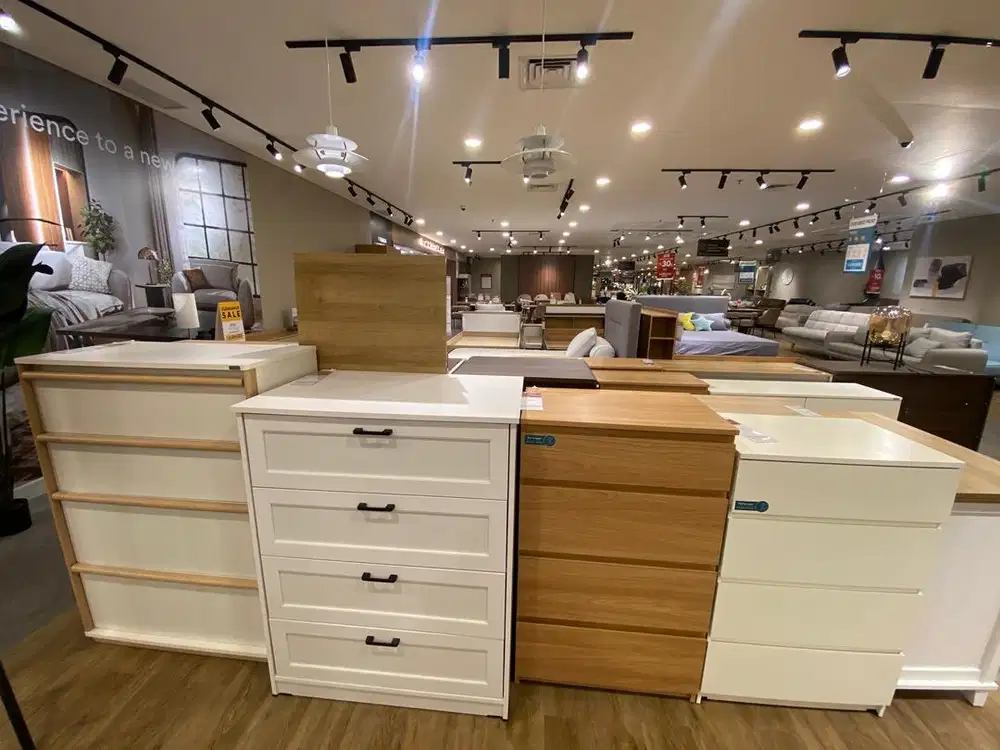 Chest of Drawers/LEMARI/LEMARI PAKAIAN/DRAWES/LEMARI MULTIFUNGSI
