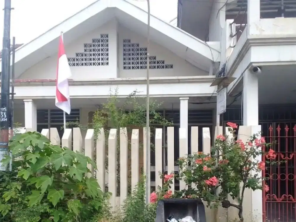 DIJUAL RUMAH DARMO BARU TIMUR