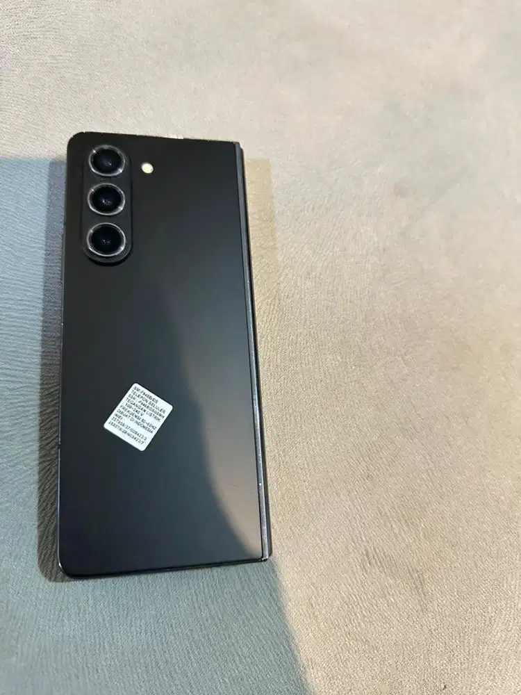 Samsung ZFOLD 5 SEIN 256 GB Dari Baru