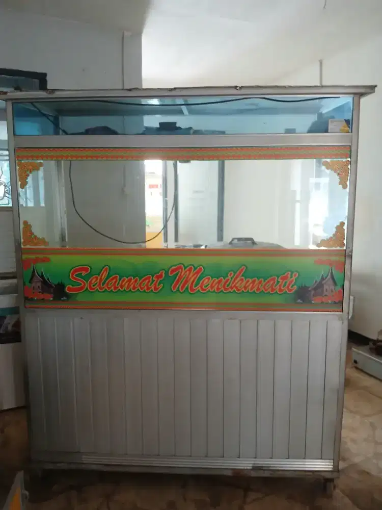 Etalase display bekas