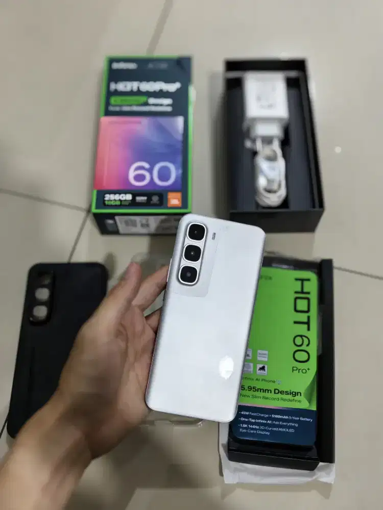 Infinix Hot 60 Pro+ 8/256 fullset ori garansi panjang like new