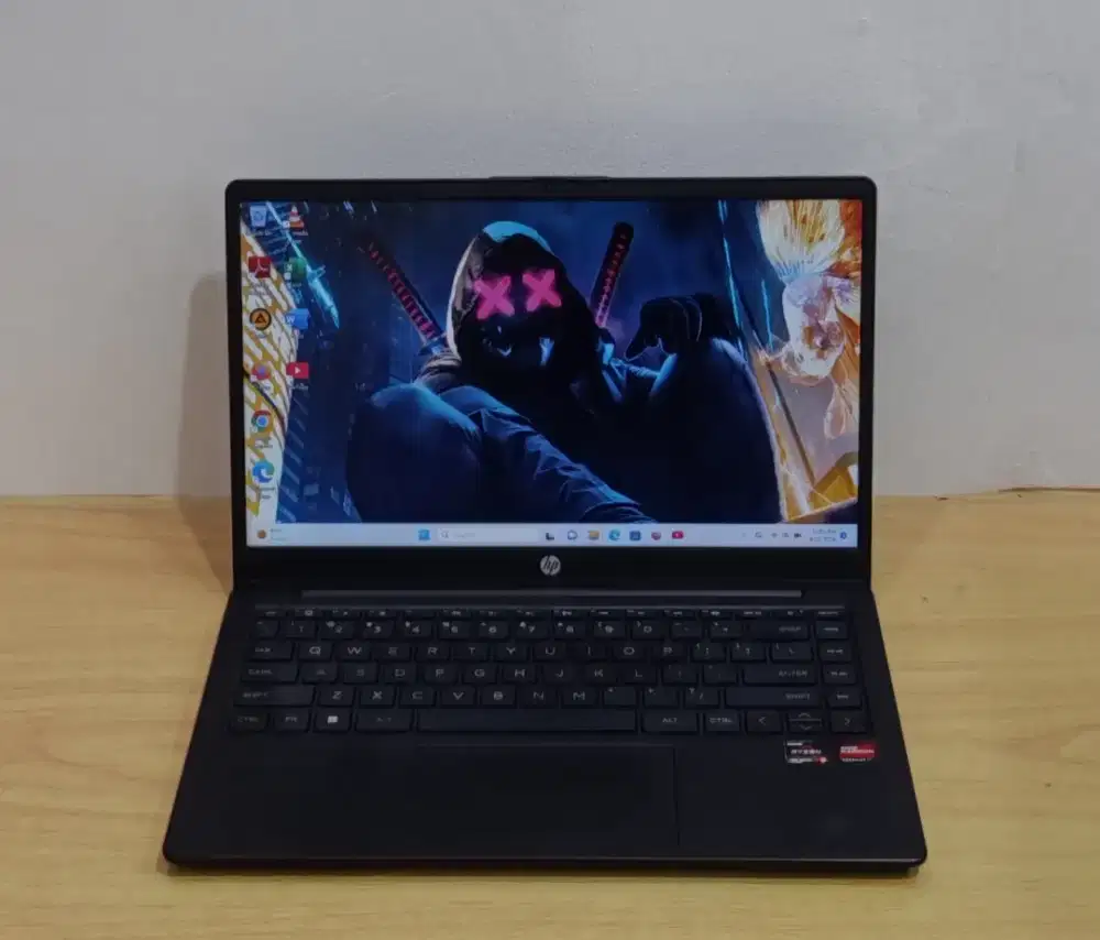 Laptop HP 14-em0xxx AMD Ryzen 5 7520U RAM 8GB SSD 512GB